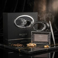 Frasco de perfume Eau de Parfum Vision da Maison Asrar, com design elegante e embalagem sofisticada.